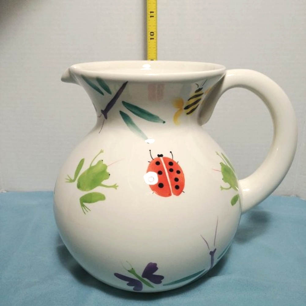 HUG BUG Large Ceramic Ball Pitcher RARE - Picture 2 of 11